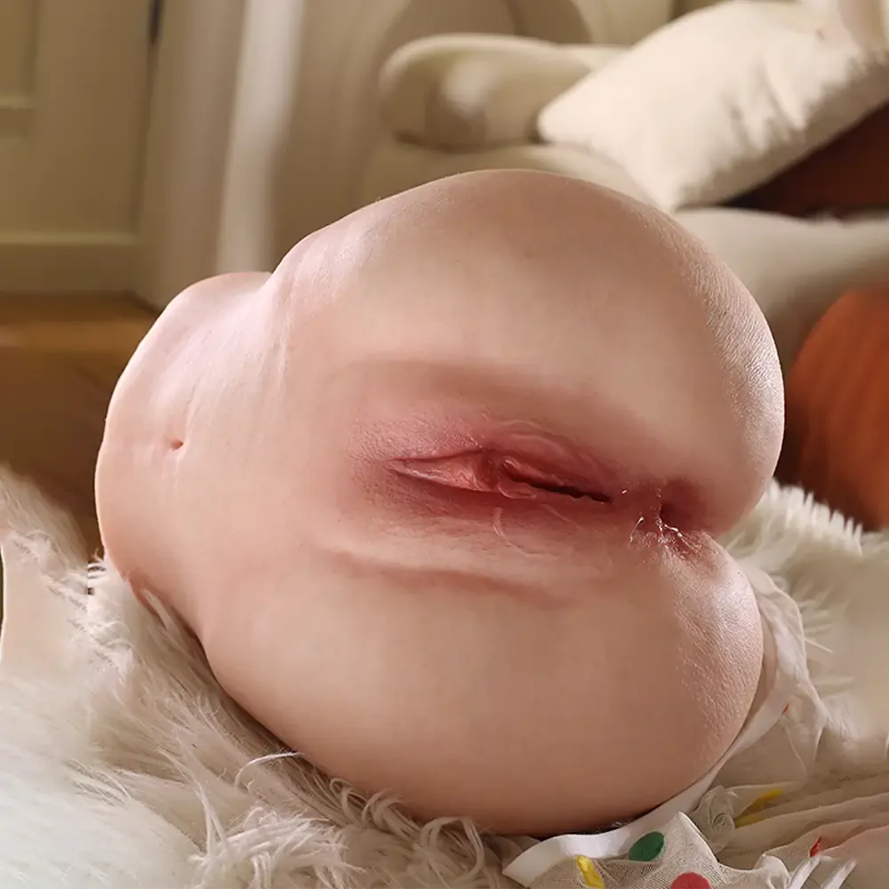Astrid - Kompakter Flüssigsilikon Po-Sextorso mit Rund-Hüften & Dual-Kanal (4,0 kg)